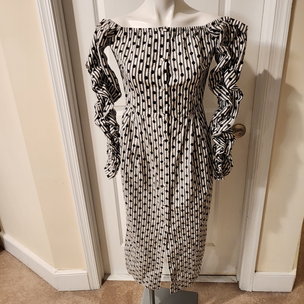 Stunning  Anna Ocober Dress Medium Polkadots Off Shoulders